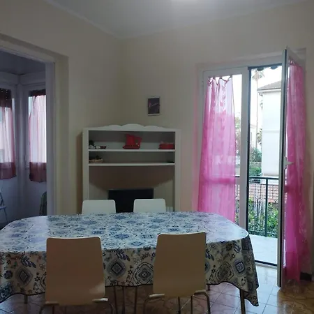 Lägenhet Casa Del Mare Ligure *